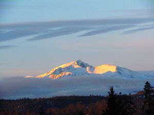 middle mountain (Middle Mountain at Ginty Creek)