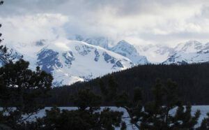 monarch and entourage (Flying to Nuk Tessli)