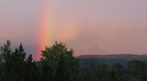 rainbow and finger peak (End of the heatwave at Ginty Creek)