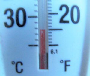 thermometre (A little chilly at Ginty Creek)