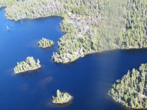 cabins from the air (Flying in to Nuk Tessli)