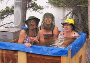 in the hot tub (Goings on at Nuk Tessli)