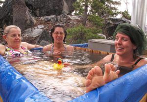 rubber ducky (Goings on at Nuk Tessli)