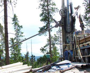 6 lifting section (Drilling The Well at Ginty Creek Part One)