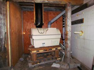 compost toilet (Work is stumbling along at Ginty Creek)