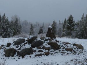 k rock pile (Frantic work on the house.)
