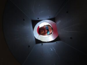 3. Craig looking down chimneyIMG_4213 (Craig Sisterson)