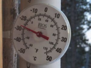 10. thermometre (November Weather at Ginty Creek)