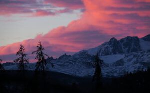 8 sunrise (New Moon)