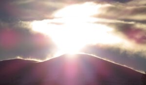 18 sun over noghwon (Nuk Tessli In Haaretz)