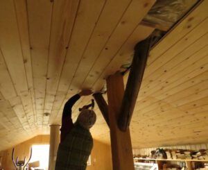 15 middle ceiling (Super-Sarah – Wonder Wwoofer!)