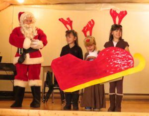 santa and reindeer IMG_1276 (Tatla Lake Santa Breakfast)