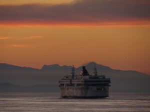 28 sunset IMG_2291 (2015 Galiano Literary Festival)