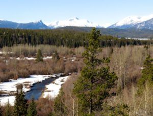 19 river and mts (Equinox)