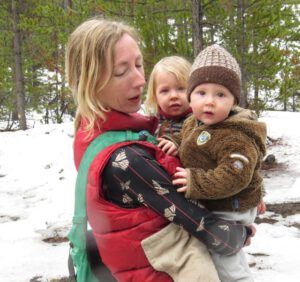 2 jade and kids (New Neighbours.)