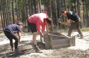 4 making boxes (The New Batch of Volunteers.)