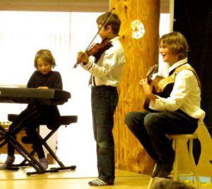 4 Thompsons (Tatla Lake School Santa Breakfast)