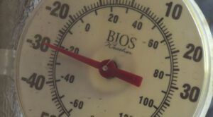 1b thermometre (New Year 2016)