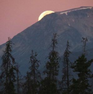 1-full-moon-set (Perkins Peak Again)