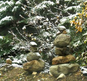 24a-snow-hats (Thanksgiving at the Precipice.)