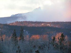 30-sunrise-fp (Snow at Ginty Creek.)