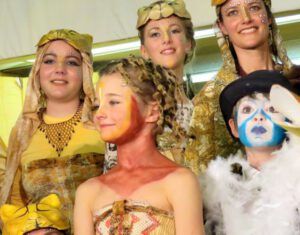 Thompsons Teo and Wyatt (The Lion King)