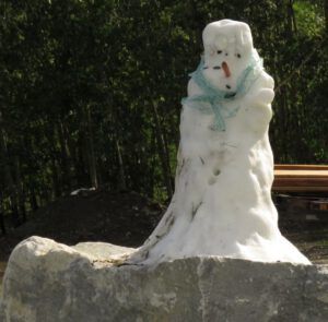 21 snowman (Yukon Journey – Kluane National Park)