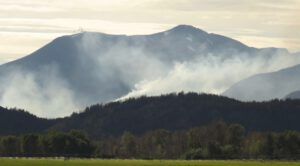 38 Nogwon and geese burning (The Plateau)
