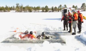 13 finally (SAR Ice Rescue Course)