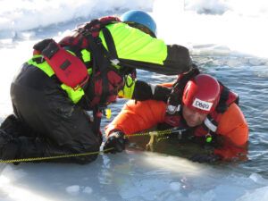 16 rope rescues (SAR Ice Rescue Course)