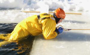 23 prussic knot rescue a (SAR Ice Rescue Course)