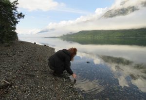 14 looking for stones (Tatlayoko Lake in the Fog)
