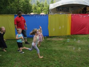 18 chasing bubbles (Bella Coola Music Festival again.)