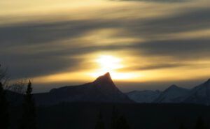 15 sunrise top FP No 22 (November)